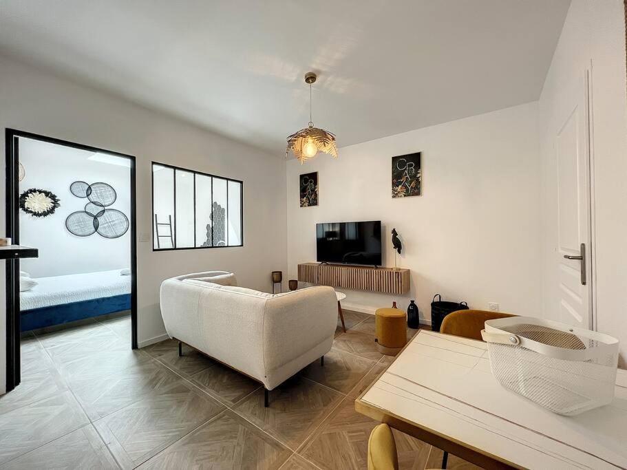 Appartamento Loft Raffine Et Chic Au Calme Proche Du Centre De Beziers Et Des Plages Boujan-sur-Libron Esterno foto